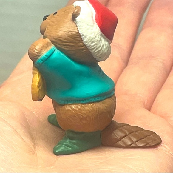BNWT Vintage 1995 Hallmark Merry Miniature Toyshop Beaver - Picture 9 of 15